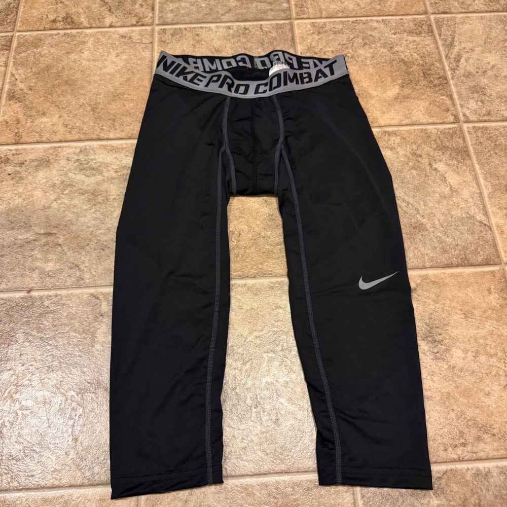 Nike Pro Combat Mens Black 3/4 Compression Tights Training Leggings Size Medium